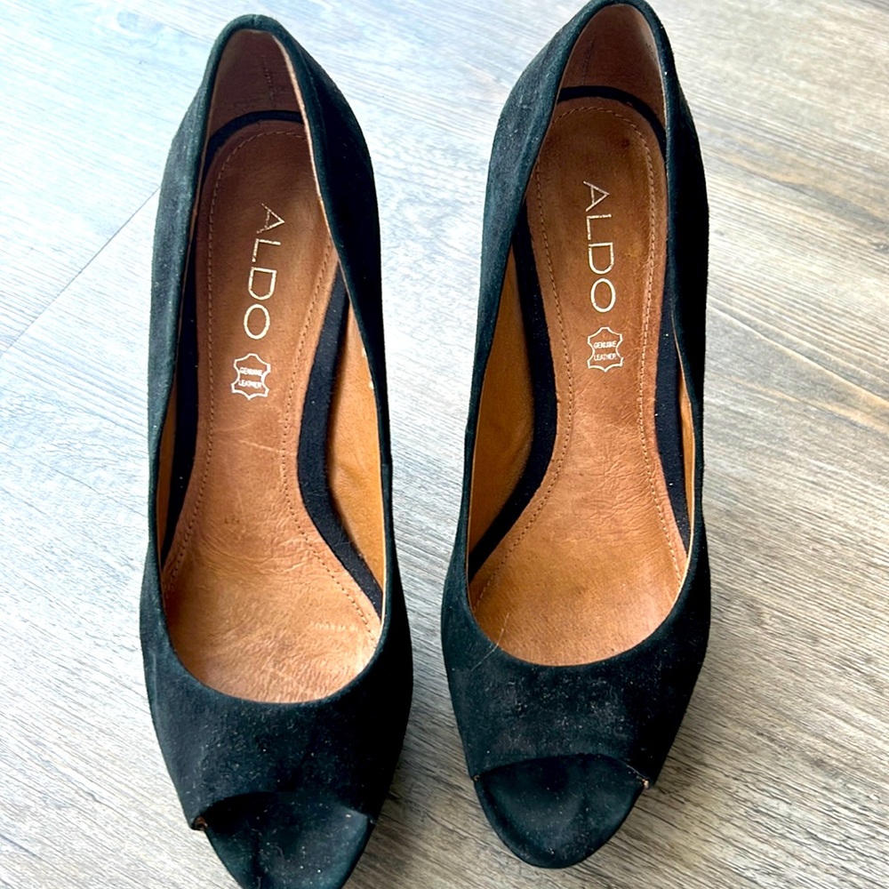 Aldo black suede 5” peep toe heels